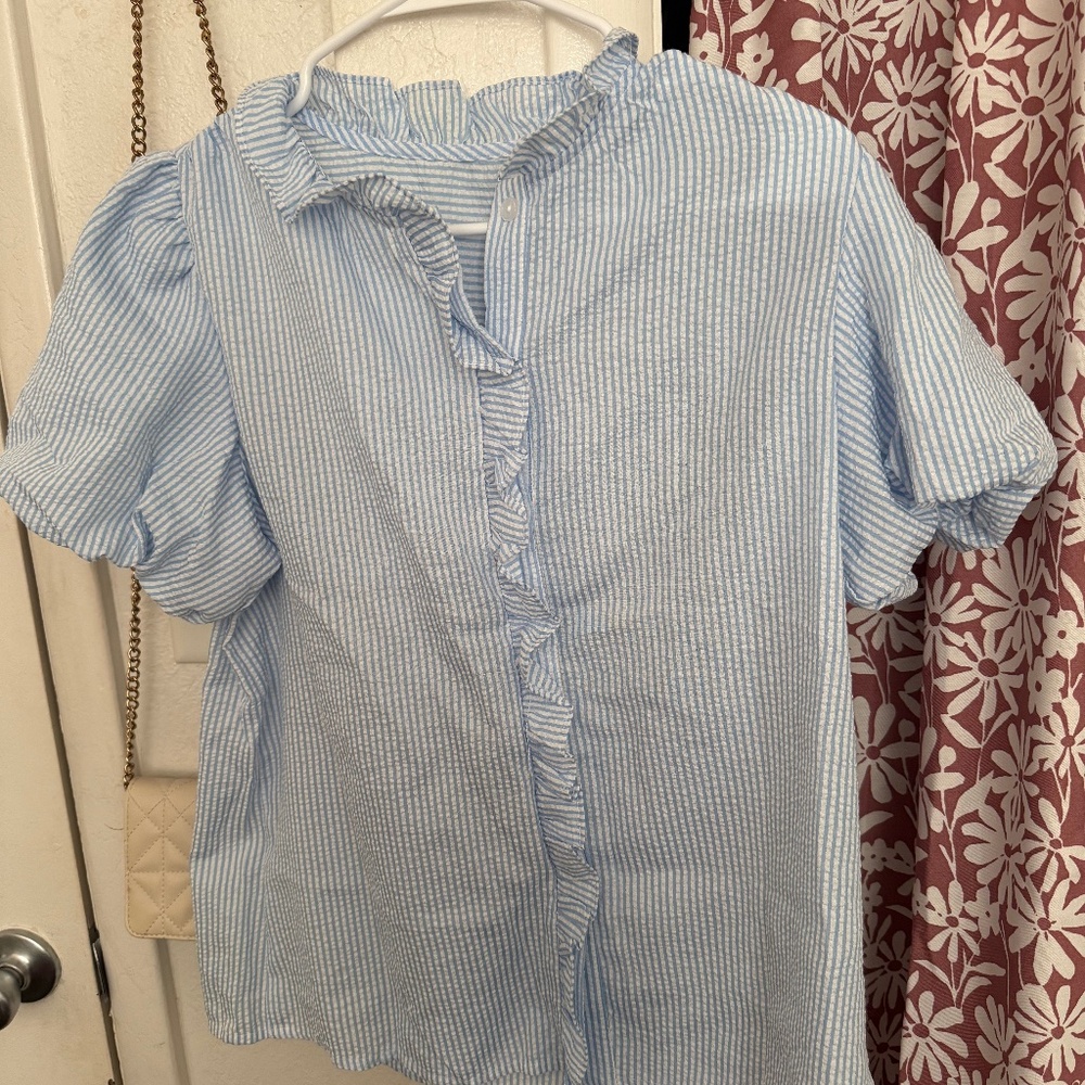 Classy ruffled button down blouse